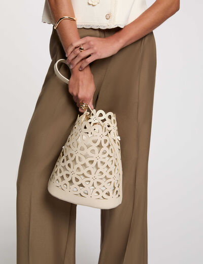 Bolso tipo cubo troquelado blanco mujer