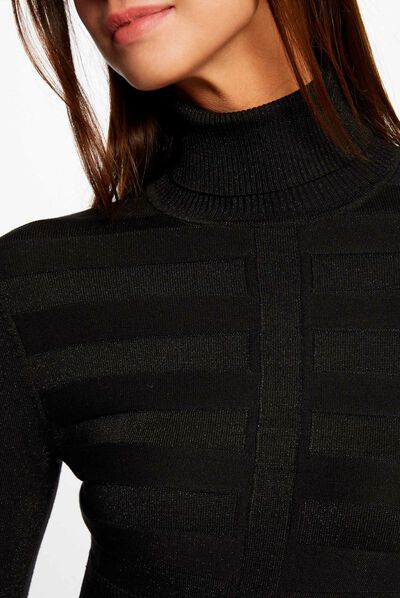 Jersey manga larga con cuello de tortuga negro mujer