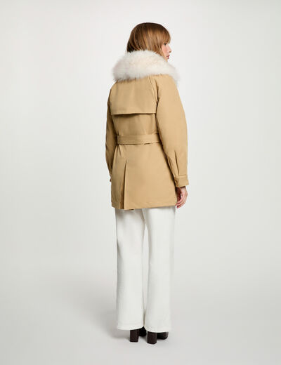 Parka con cuello alto beige mujer