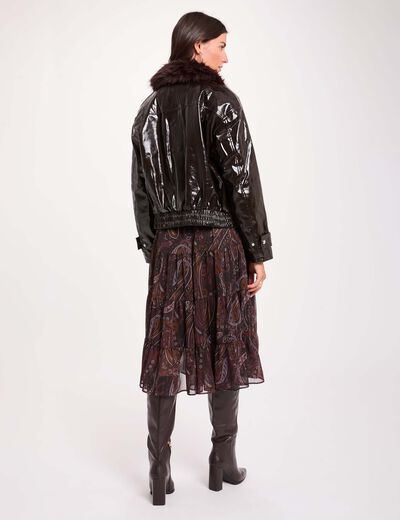 Chaqueta con cuello de pelo marr&oacute;n oscuro mujer