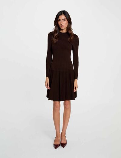 Vestido de punto de manga larga marr&oacute;n oscuro mujer