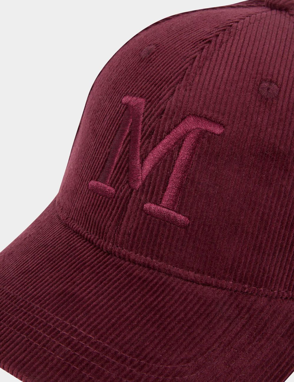 Gorra de pana ciruela mujer