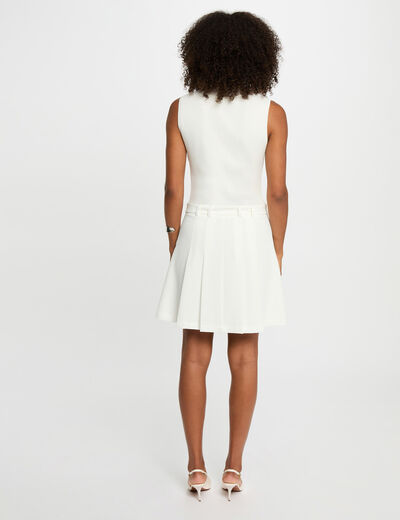 Vestido corto recto plisado blanco mujer