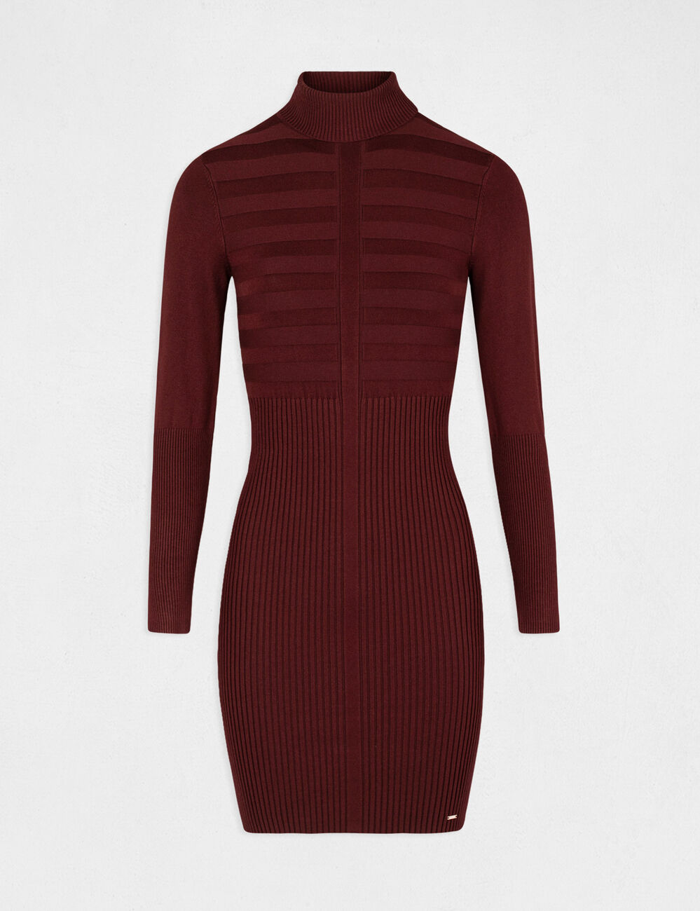 Vestido ajustado con cuello de tortuga violeta oscuro mujer
