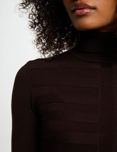 Jersey de cuello alto ajustado marr&oacute;n oscuro mujer