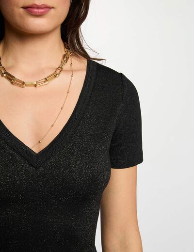 Camiseta entallada cuello v negro mujer