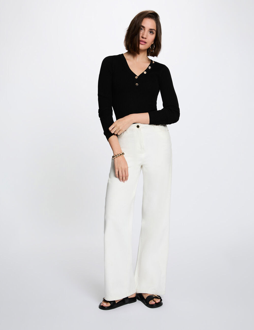 Jersey ajustado con cuello en V negro mujer