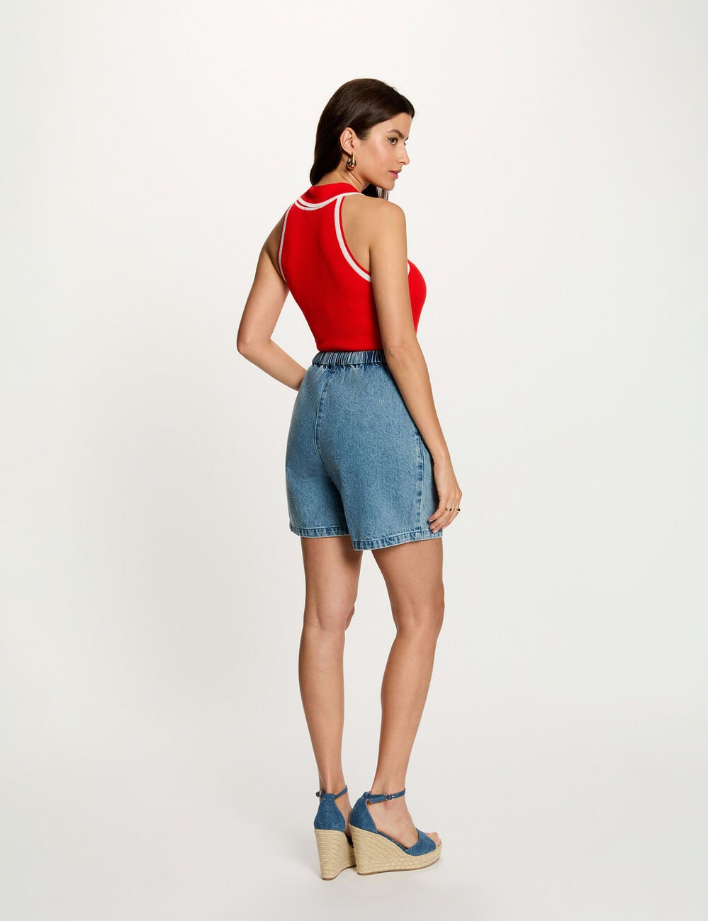 Jersey ajustado con cuello vuelto rojo vivo mujer