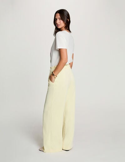 Pantal&oacute;n pernera ancha amarillo pastel mujer