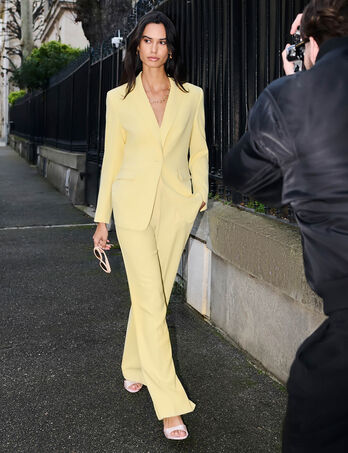 Chaqueta con cuello de sastre amarillo claro mujer