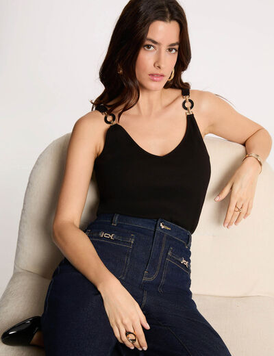 Camiseta ajustada cuello v negro mujer