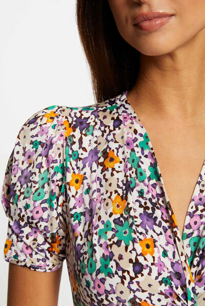 Camiseta manga corta estampado floral multicolor mujer