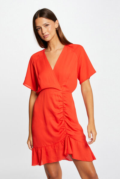 Vestido entallado escote cruzado rojo mujer