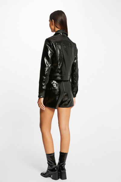 Chaqueta recta abotonada cuero sintético negro mujer