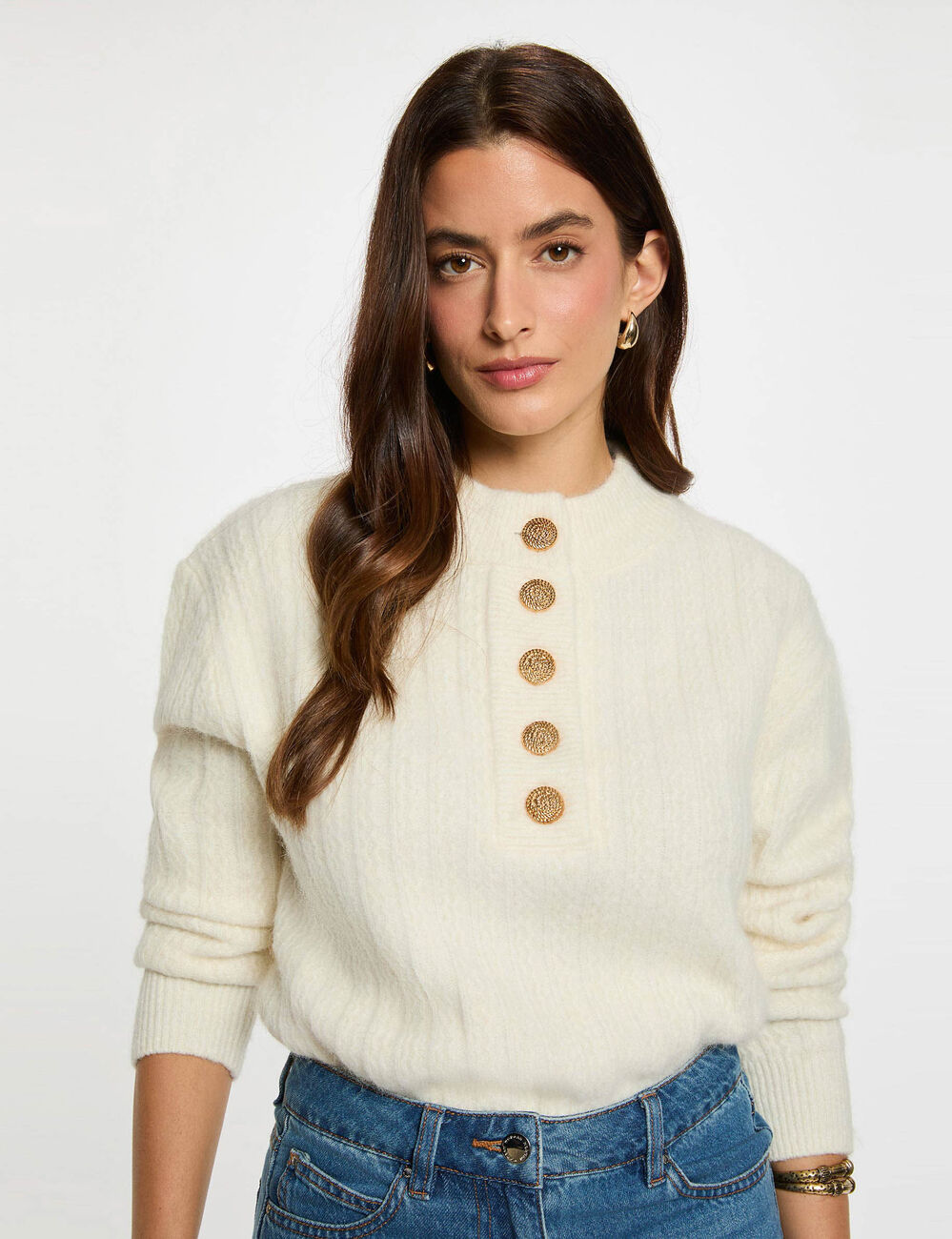 Jersey corto de cuello alto marfil mujer