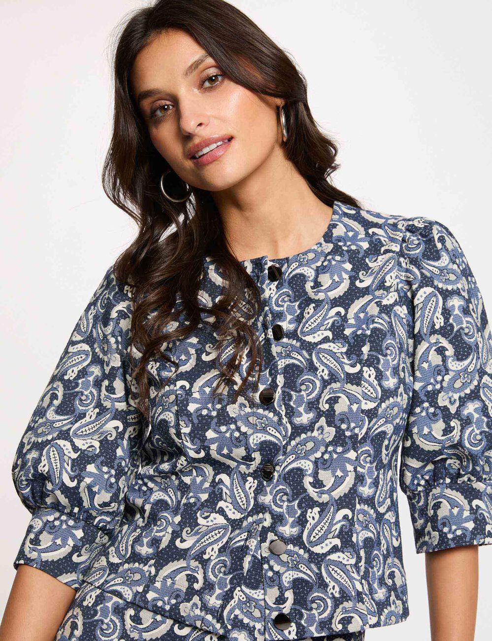 Chaqueta con mangas abullonadas azul mujer