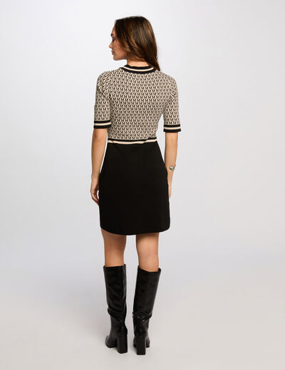 Vestido punto corto ajustado arena mujer