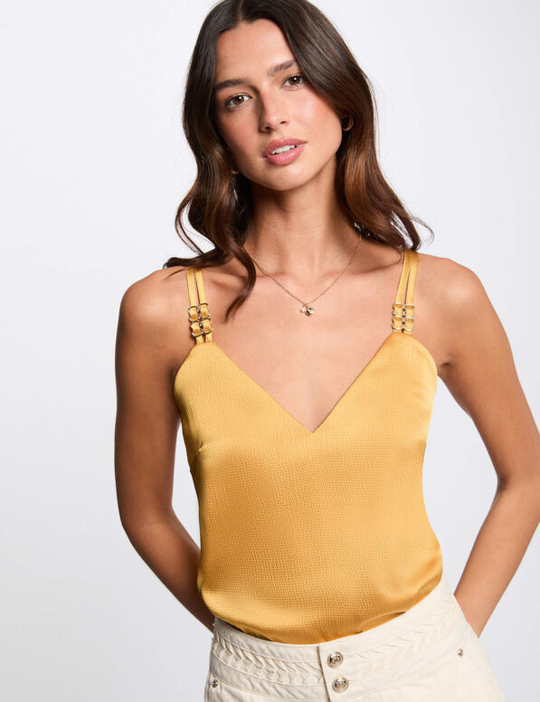 top saten con tirantes amarillo mostaza mujer Top satén con tirantes amarillo mostaza mujer