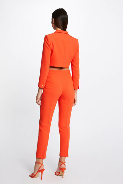 Chaqueta recta y corta naranja mujer