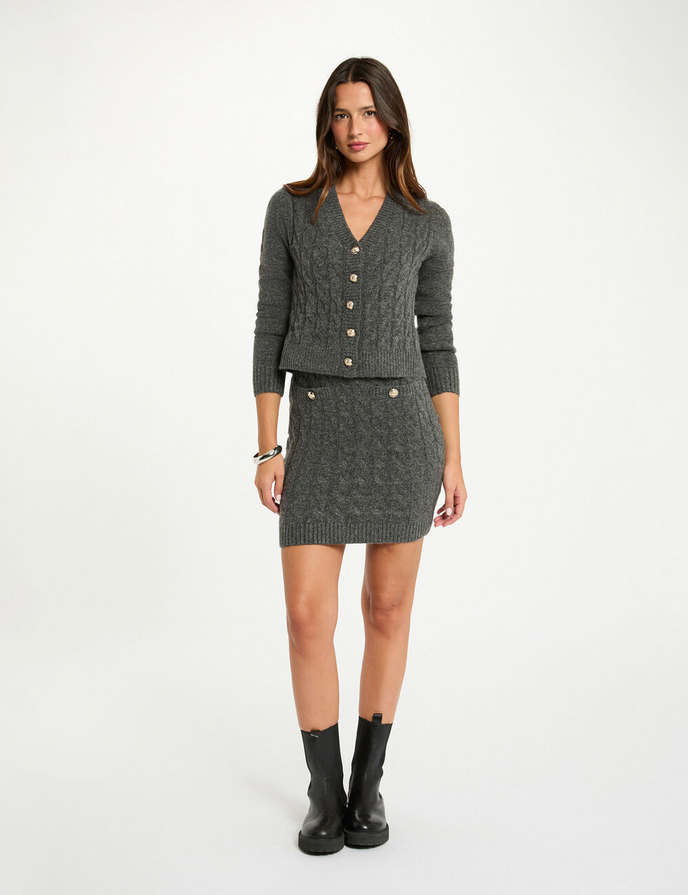 Vestido de punto con cuello en v gris oscuro mujer