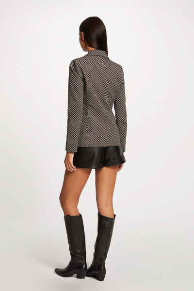 Chaqueta city estampado geométrico negro mujer
