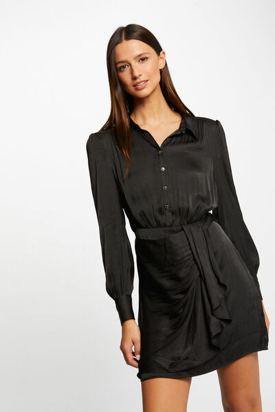 Vestido recto drapeado satinado negro mujer