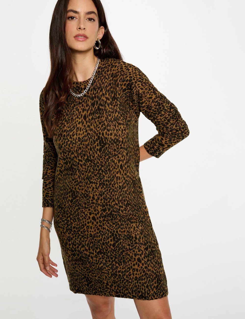 Vestido de punto estampado animal c&aacute;mel mujer