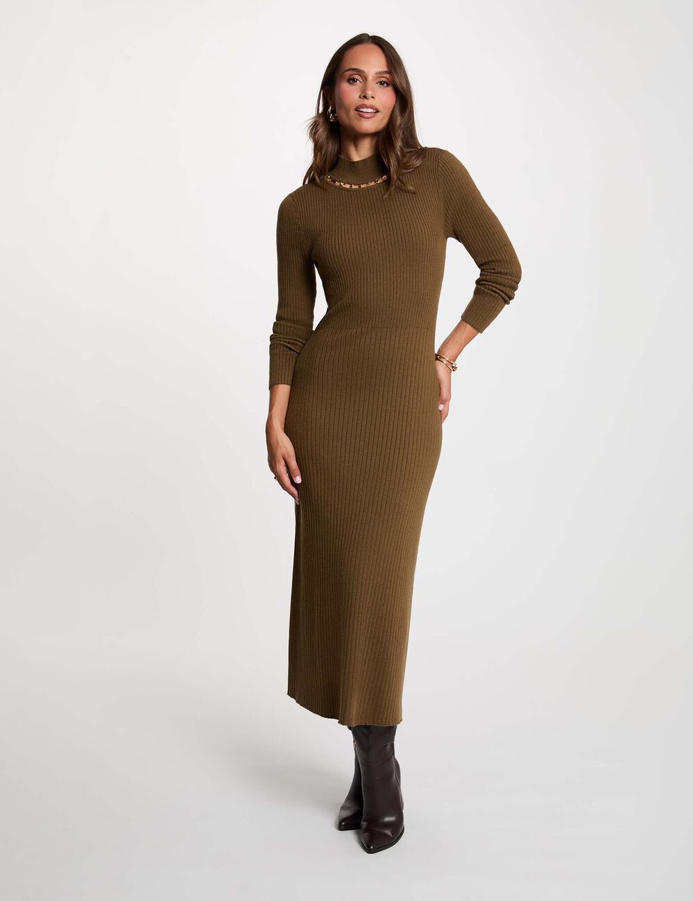 Vestido de punto con cuello alto verde caqui mujer