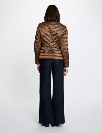 Plum&iacute;fero reversible satinado color bronce mujer