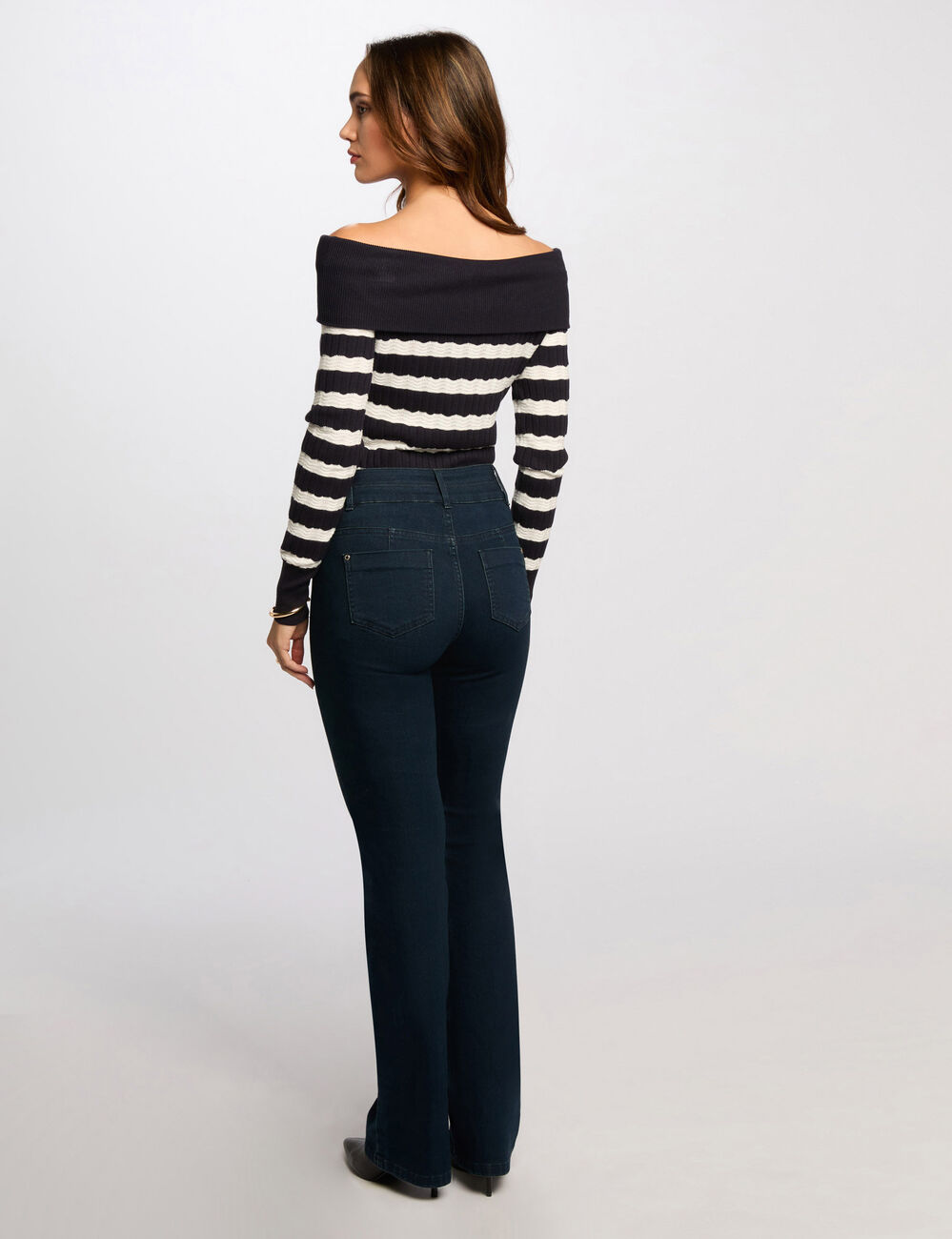 Jersey cuello bardot y rayas azul marino mujer