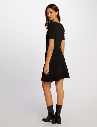 Vestido punto corto evasé negro mujer