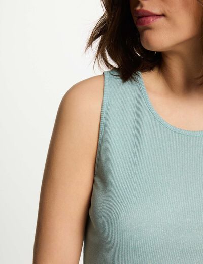 Top sin manga verde mujer