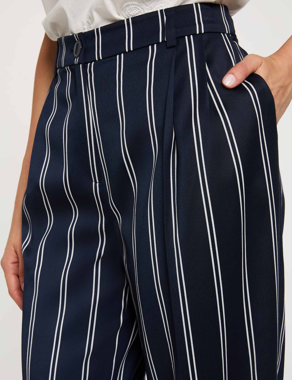 Pantal&oacute;n ancho de tiro alto azul marino mujer
