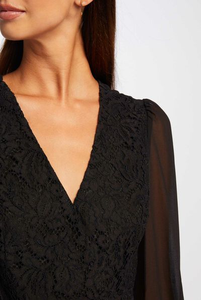 Blusa manga larga con encaje negro mujer