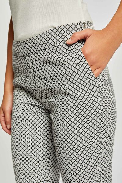 Pantalón cigarette estampado geométrico crudo mujer
