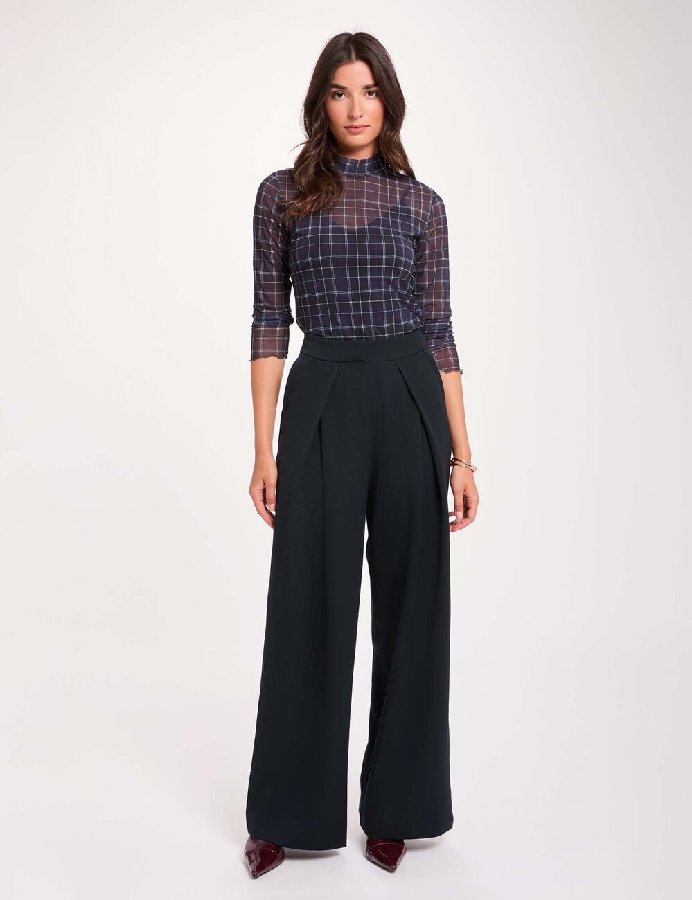 Camiseta entallada transparente multicolor mujer