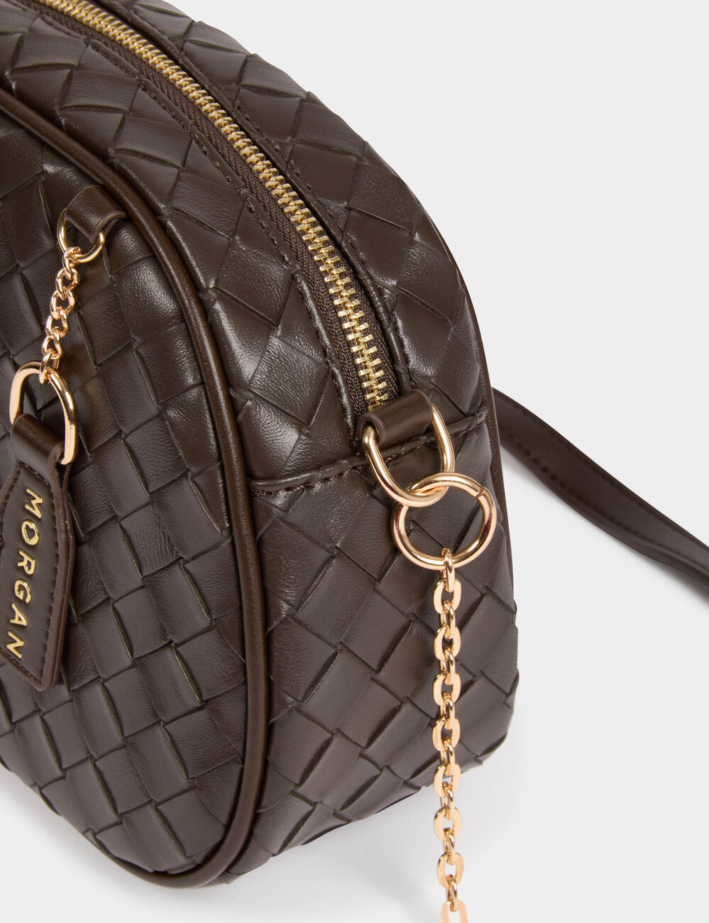 Bolso trenzado marr&oacute;n oscuro mujer