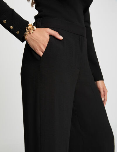 Pantal&oacute;n ancho y fluido negro mujer