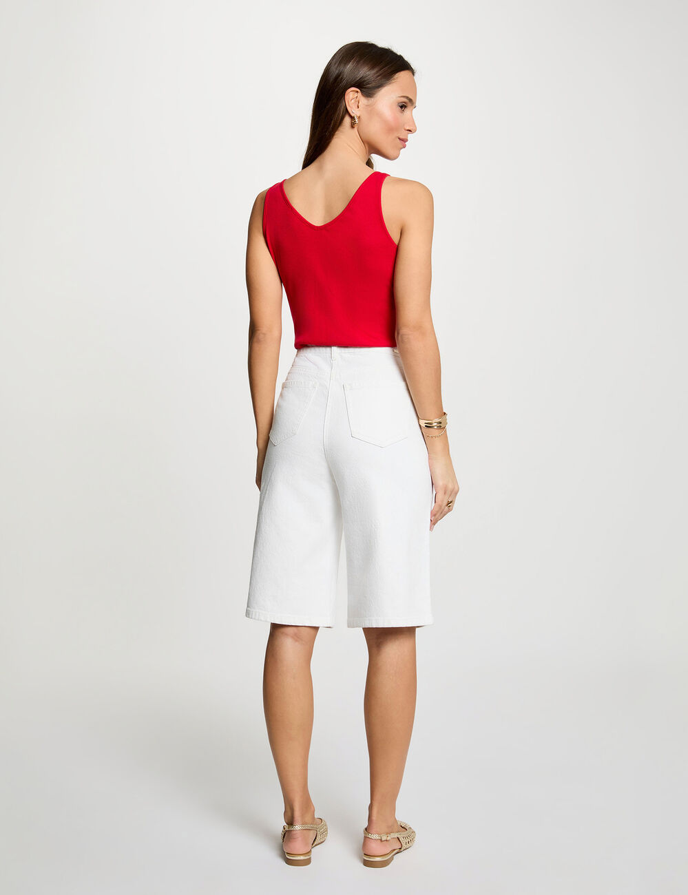 Camiseta ajustada cuello v rojo mujer