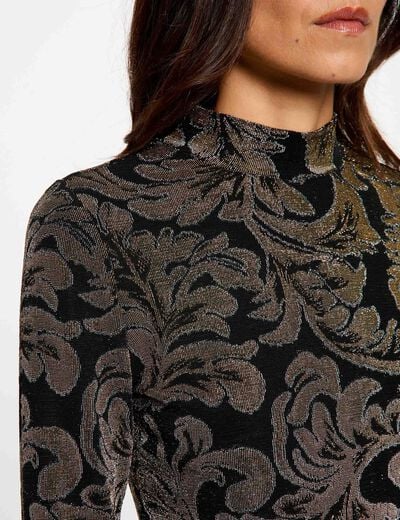 Camiseta de cuello alto negro mujer