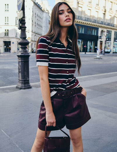 Jersey de rayas con cuello polo burdeos mujer