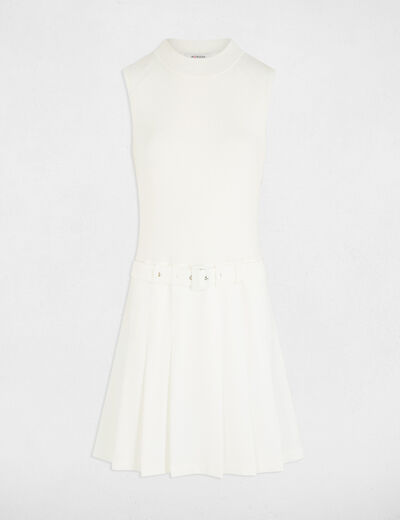 Vestido corto recto plisado blanco mujer
