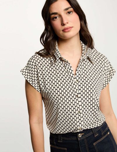 Camisa satinada con cuello vuelto marfil mujer