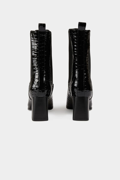 Botines cocodrilo de charol con tacones negro mujer