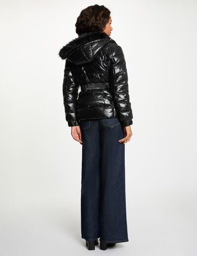 Chaqueta acolchada con capucha negro mujer