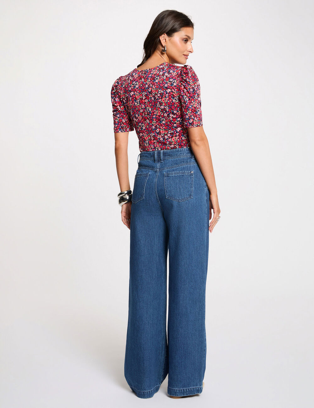 Camiseta ajustada cuello v multicolor mujer