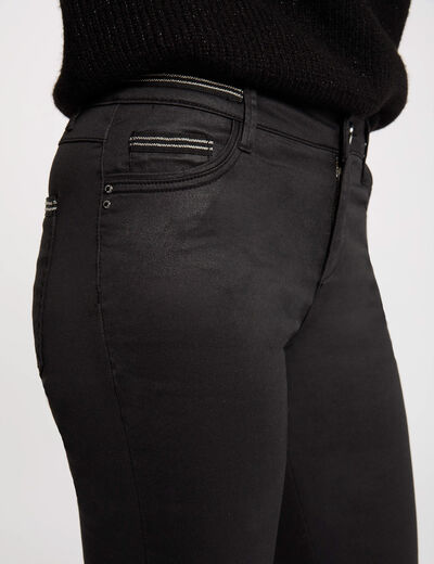 Pantalón slim efecto mojado negro mujer