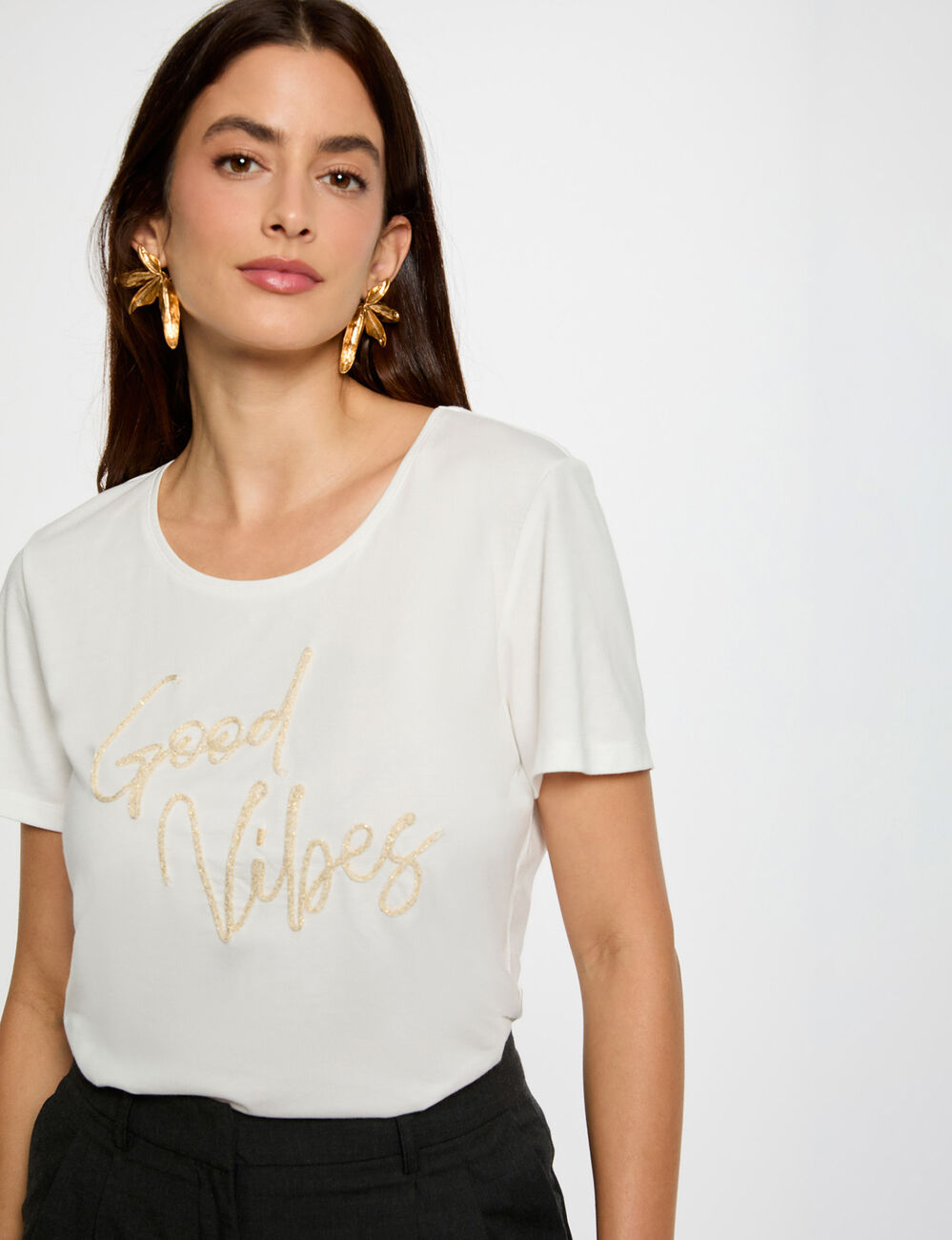 Camiseta recta con inscripci&oacute;n blanco mujer