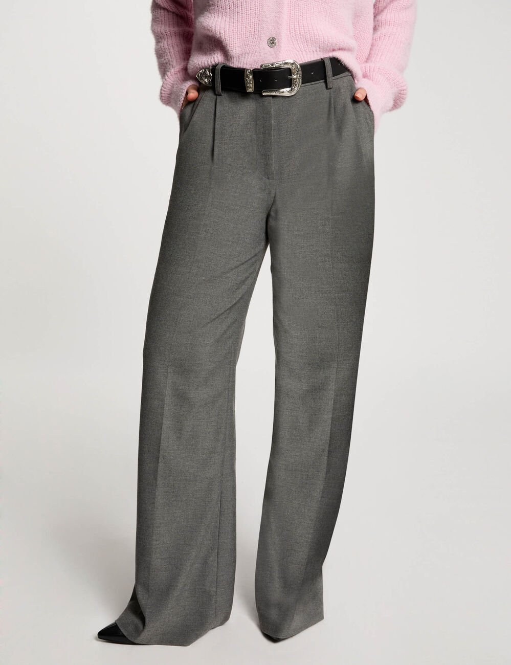 Pantalón pernera ancha pinzas gris claro mujer
