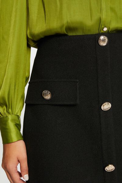 Falda recta talle alto con botones negro mujer